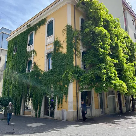 Il Giglio Di Mare, La A Un Passo Da Te Apartment *